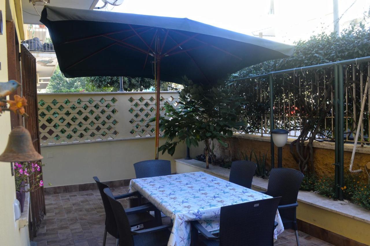 Appartamento In Via Calvi 丽都迪奥斯蒂亚 外观 照片